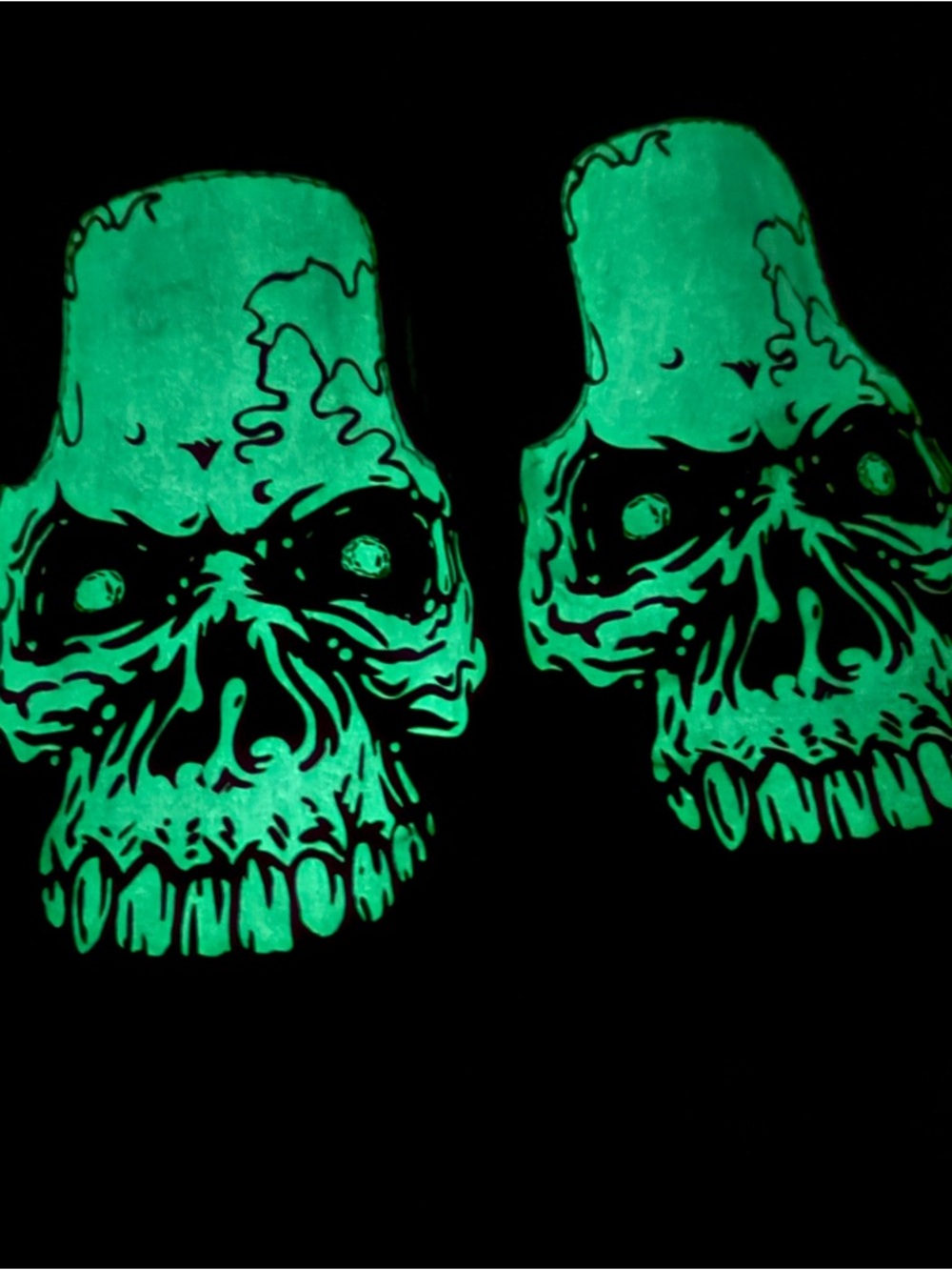 Vans SKULL SLIP ON Sneakers GLOW IN THE DARK  Sz 8.5 Men 10 women US